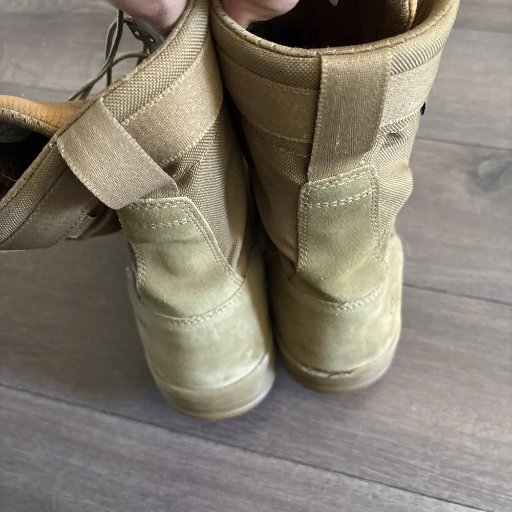 Mens Danner Tanicus 8